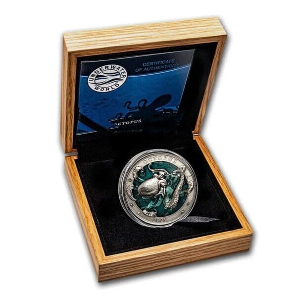 2021 $5 Octopus Underwater World 3oz Silver Coin - Image 2
