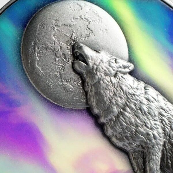 2022 Howling Wolf in the Northern Lights 2oz Silver 11.5oz Copper Bimetal Coin - Image 2