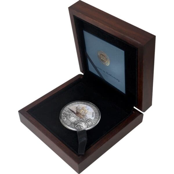 2021 $5 Vasa Grand Shipwrecks in History 2oz Silver Antiqued Coin - Image 3