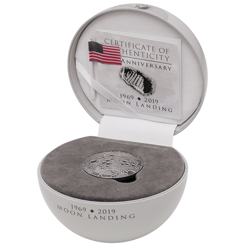 2019 50th Anniversary Of Moon Landing Silver Coin - Case Open View