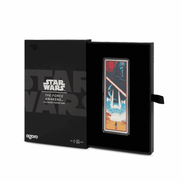 2025 $5 Star Wars™ The Force Awakens™ 3oz Silver Proof Coloured Coin - Image 3