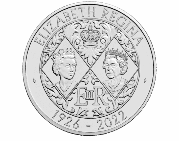 2022 £5 Queen Elizabeth II Brilliant Uncirculated Coin - Image 2