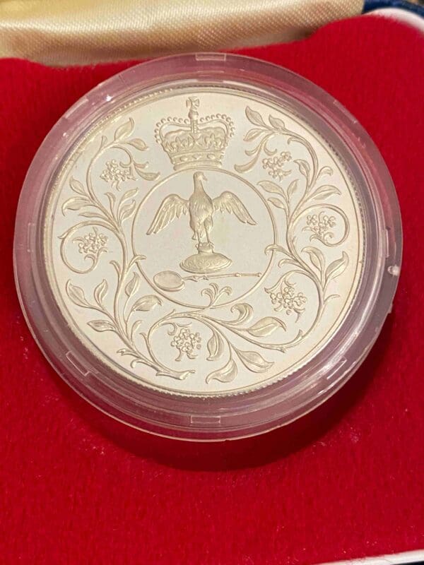 1977 £0.25 Royal Mint UK - Queen Elizabeth II - Silver Jubilee Crown Proof Coin - Image 3